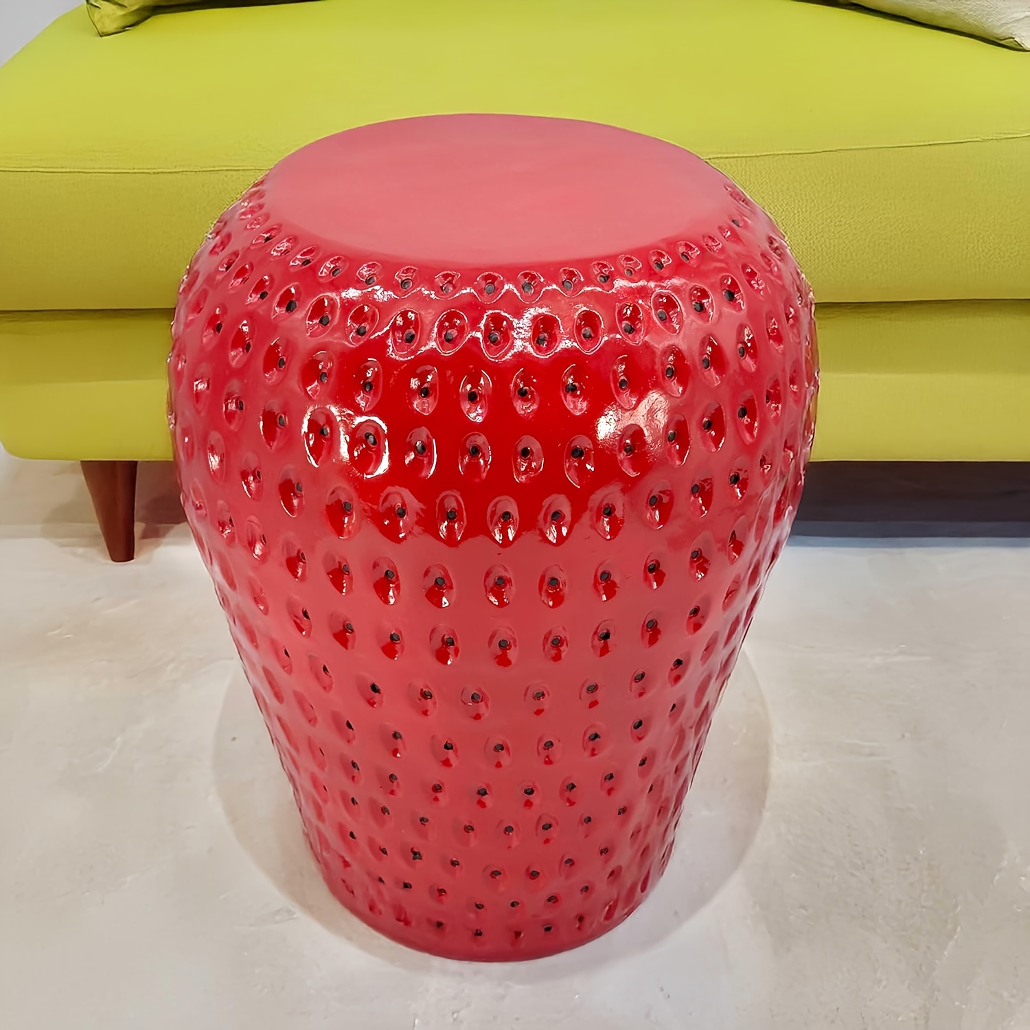 Outdoor Furniture Resin - Stołek w kształcie truskawki, 34 cm,